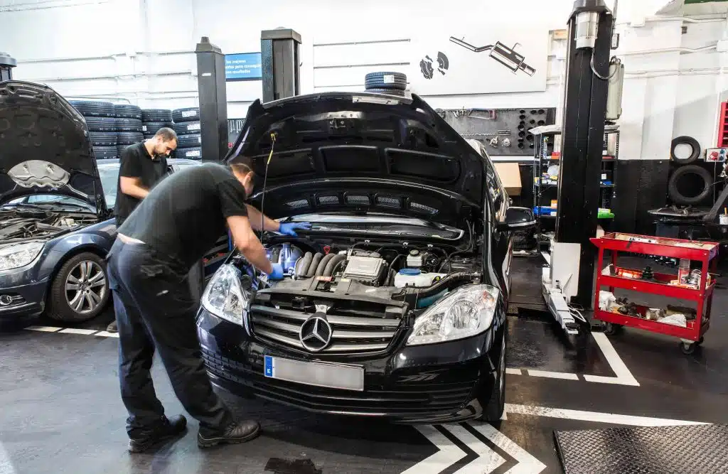Mercedes-Benz 20 Taller Mercedes en Las Tablas